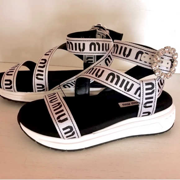 Miu Miu Sandals Size 39 - Picture 4 of 10